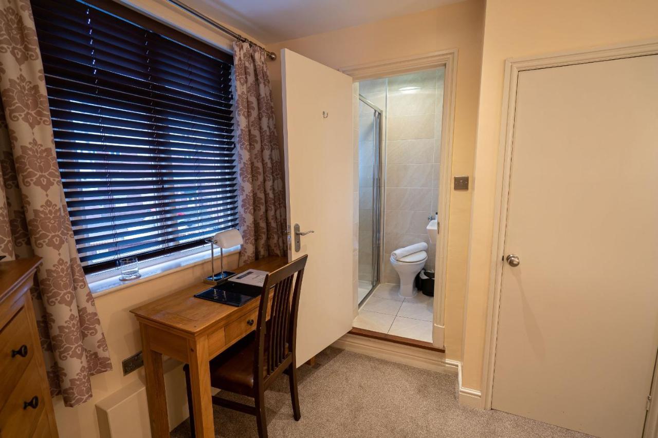 Caravelli Hotel Loughborough Buitenkant foto