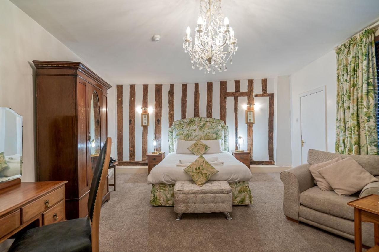 Caravelli Hotel Loughborough Buitenkant foto
